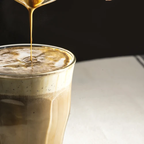 Toasted Sesame Cream Latte